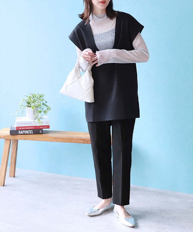 センタープレステーパードパンツ